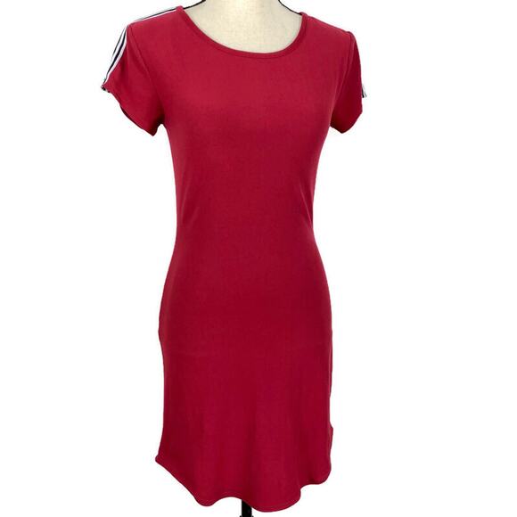 Derek Heart T-Shirt Dress Red Short Sleeve Knee High w/ Shoulder Stripe Medium - Picture 1 of 12
